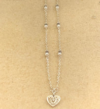 Load image into Gallery viewer, Snowy Hearts Necklace.  Approx. 17 3/8&quot; In Length
